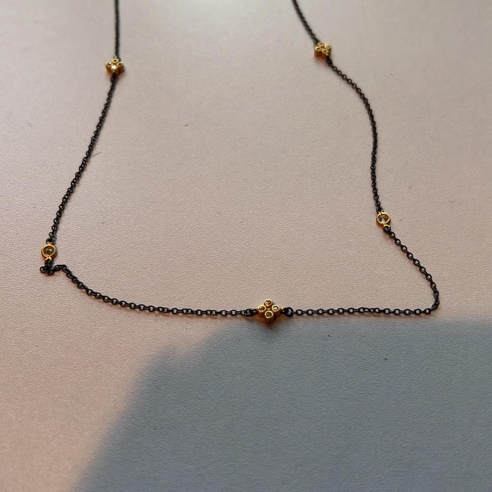 Freida Rothman long necklace - Picture 2 of 3